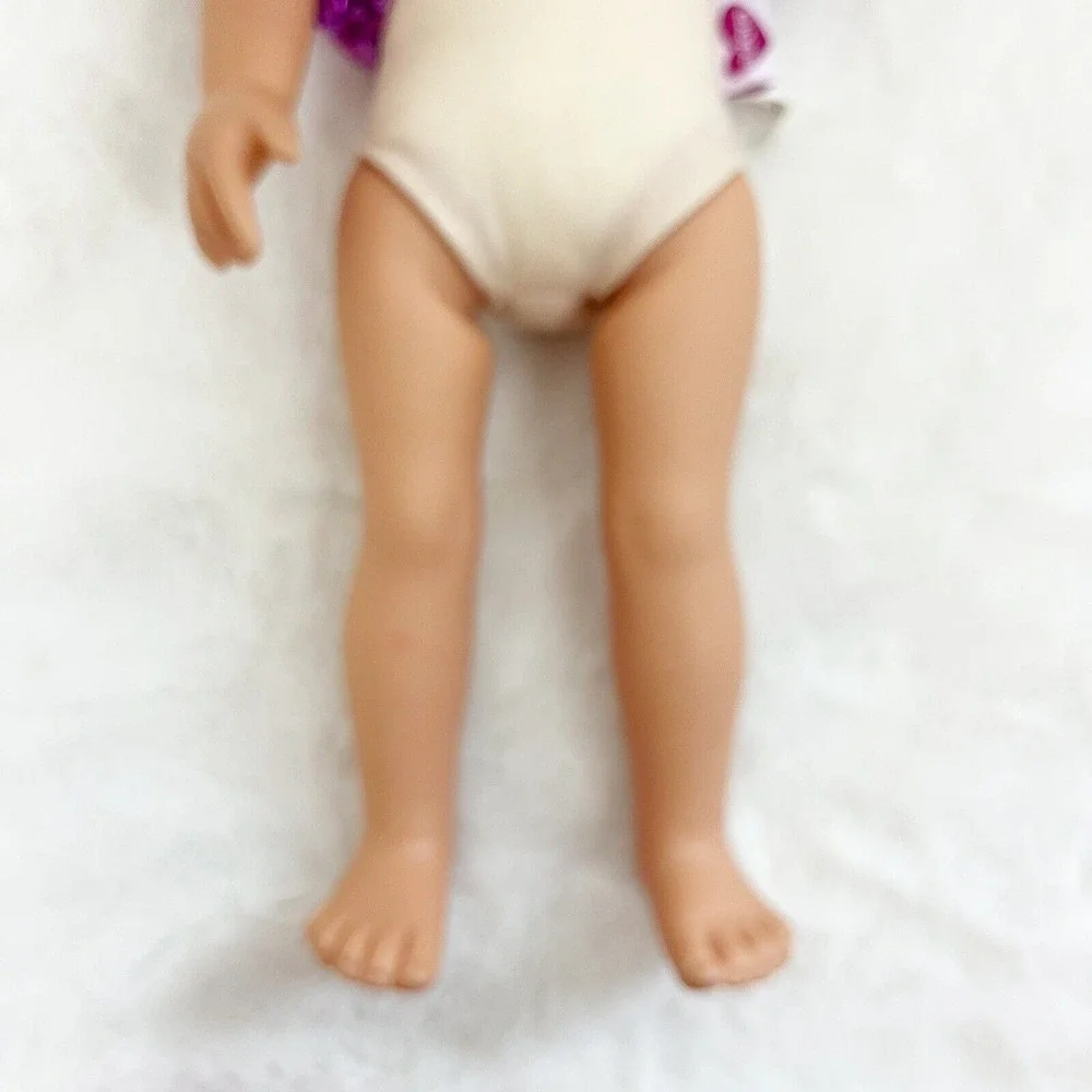 Adora Amazing Girls Friends Doll Red Hair Blue Eyes 18